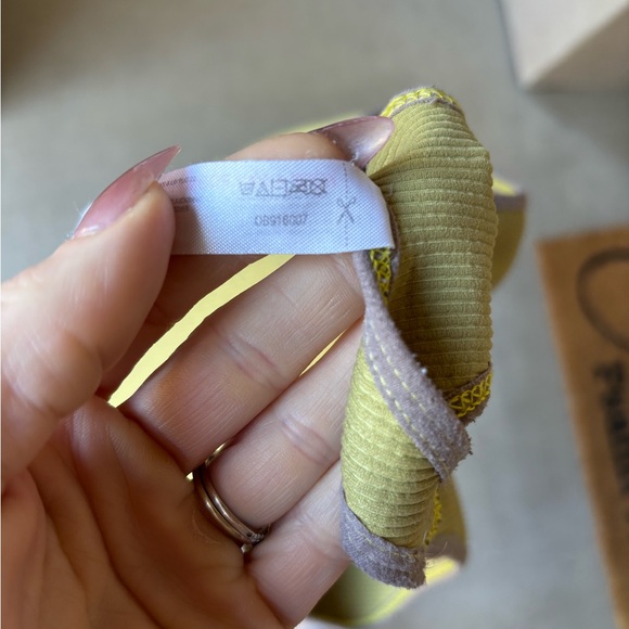 Free People FP Movement Free Throw Ribbed Crop Tank Yellow & Grey Size Medium - Picture 11 of 11